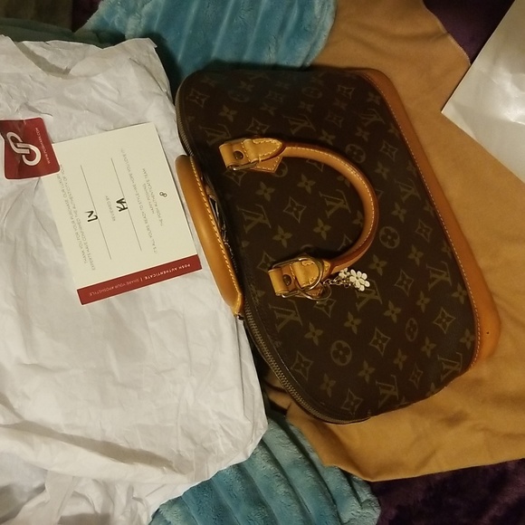 Louis Vuitton Monogram Alma PM - Picture 2 of 14